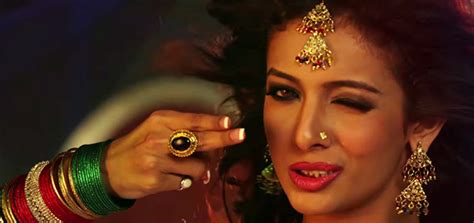 Babuji Ek Ticket Bambai Aankh Pe Chasma Daal Song Promo Hindi Movie