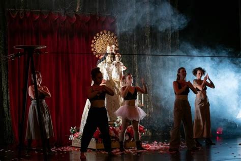 El Teatre Arniches Arranca El Jueves Su Programa Semanal Con Madonna De Patrícia Pardo
