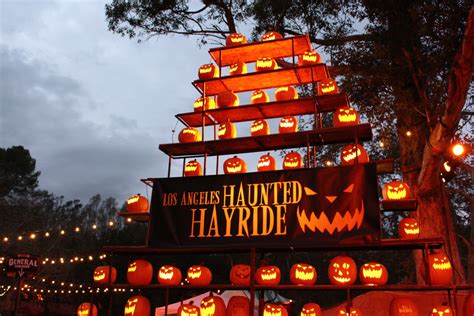 Los Angeles Haunted Hayride Fades Into The Darkness Of Halloween For 2015 Inside The Magic
