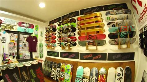 Find skate decks, trucks, wheels, grip tape, bearings, and more. Kingdom Skateboard Shop Palma De Mallorca Review - YouTube