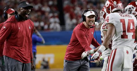 Oklahoma Lincoln Riley Squash Nfl Rumors With New Contract Extension