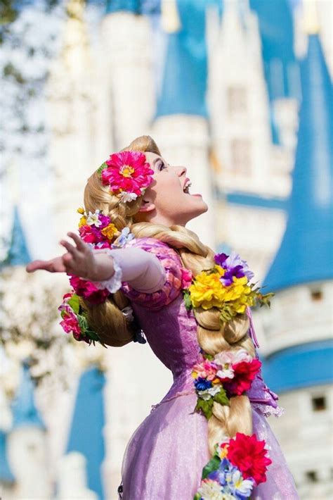 Rapunzel ~ Disneyland Face Character Walt Disney World Disneyland