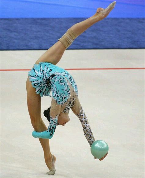 Amazing Gymnastics Gymnastics Pictures Sport Gymnastics Olympic