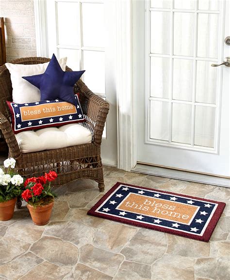 We say welcome in many tongues here at damn good doormats. 9 Outdoor Americana Decorations For A Patriotic Yard | LTD ...