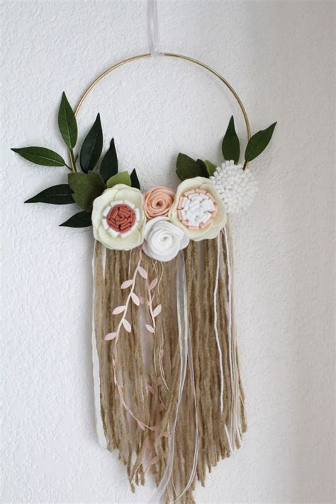 Lots of boho rooms incorporate just a hint of fur into their stylings to add a lush and cozy quality for cheap. The 25+ best Bohemian nursery ideas on Pinterest ...
