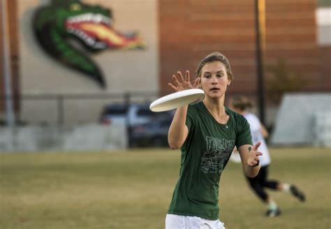 With Ultimate Frisbee Sport Catching On Researchers Track Pro Athletes
