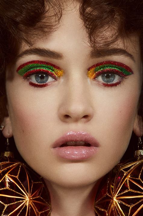 Vintage Christmas Beauty Editorial- Bows, Glitter ...