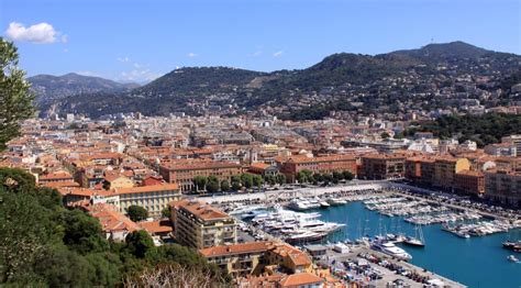Top 4 Things That Attracts Travellers To Nice France Tourist
