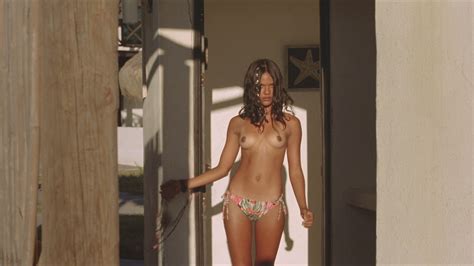 Nude Video Celebs Sasha Gonzalez Nude Danyka Mar De Fondo 2020