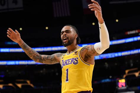 The Lakers With New Look And At Full Strength Bring Emotion Entering