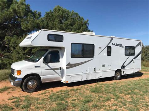 2007 Used Thor Motor Coach Four Winds Majestic 28a Class C In Texas Tx