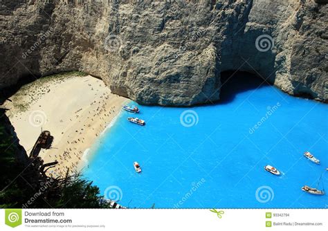 Praia Europeia Famosa Navagio Na Ilha De Zakynthos Foto De Stock Imagem De Litoral Barco