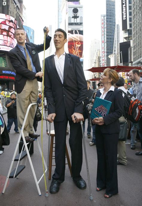 In fact, sultan kosen, the tallest living man today, would stand 8 inches shorter than wadlow. World's Tallest Man Stops Growing  PHOTOS