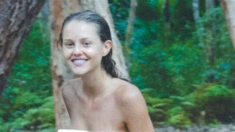 Isabelle Cornish Naked Actress Shocks With Instagram Posts The Courier Mail