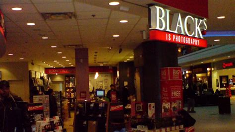 Blacks Closing All 59 Stores Includes Barrie Newmarket Ctv News
