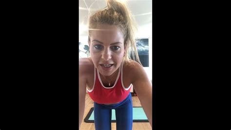 Candace Cameron Bure Stomach Core Floor Workout And Yoga Fitness