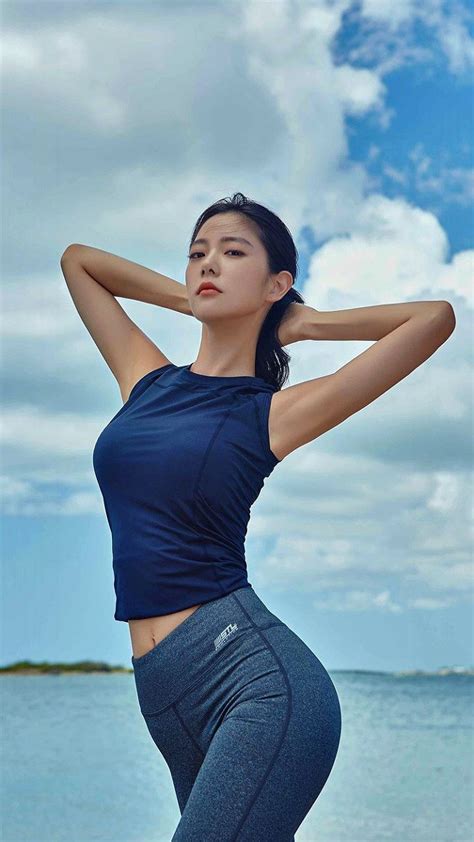 스마트폰 배경화면 고화질 여자연예인 여름풍경 19컷 모음 해변 여자 포즈 한국 여자 패션