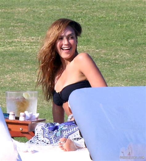 Jessica Alba Paparazzi Sunbathing Bikini Photos Nucelebs Com