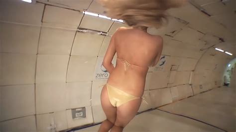 Kate Upton Nuda ~30 Anni In 2014 Zero Gravity Photo Shoot