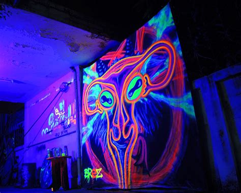London Based Black Light Artist Graffiti Art And Live Events Atelier