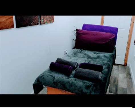 Revitalize Holistic Therapies Contacts Location And Reviews Zarimassage