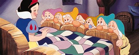 Snow White Disney Bringt Schneewittchen Und Die Sieben Zwerge Als Realfilm Zurück Ins Kino
