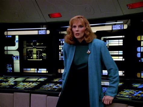 Dr Crusher S Guide To Saving The Enterprise Star Trek Tv Crusher