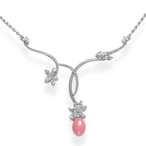 One Of A Kind Conch Pearl Necklace Mikimoto The Jewellery Editor