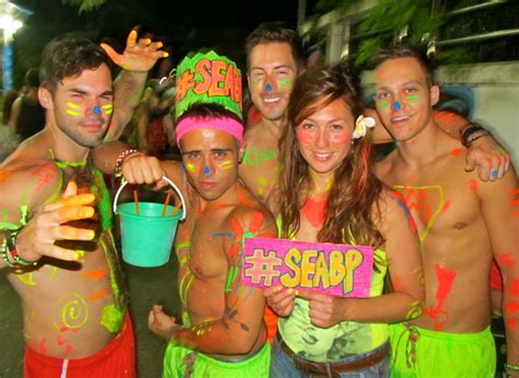 The full moon party began as a small gathering of friends in the 1980s but unexpectedly grew into one of the largest and most notorious parties on the planet. FAQ FULL MOON PARTY - ปาร์ตี้ริมหาดริ้น เกาะพะงัน ที่ขา ...
