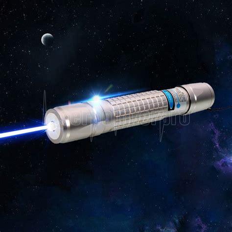 An astronomy laser pointer is a useful tool to indicate a constellation and the location of astronomical objects in the sky. 1000mW Extension-Type Focus Pure Blue Dot Pattern Facula ...