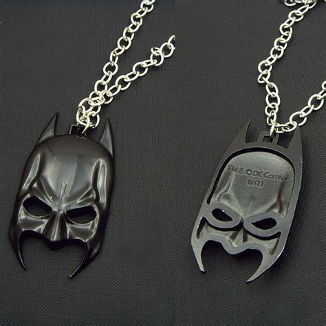 New Fashion Statement Necklaces Marvel Super Hero Batman Mask Necklace