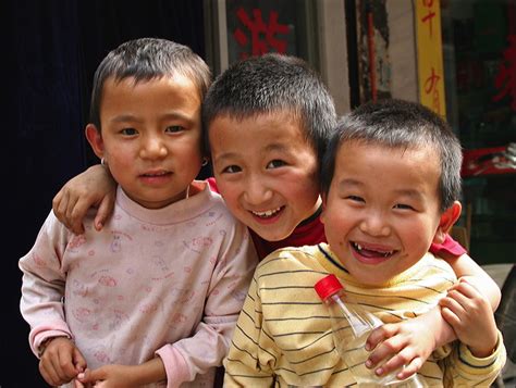 China Announces Three Child Policy Jasarat