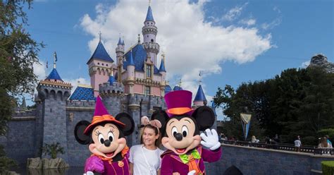 NRJ Belgique | Disneyland Paris va fermer ses portes