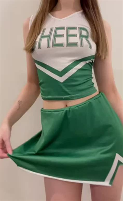 Any Plans On Fucking A Horny Cheerleader This Halloween Scrolller