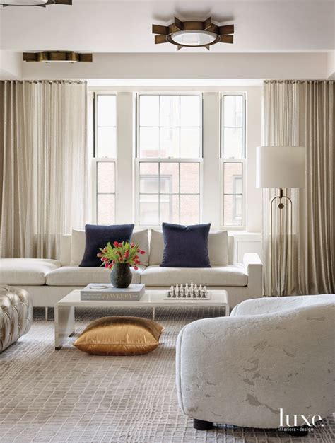 A Glam Nyc Condo Takes Its Style Cues From Its Owners Luxe Interiors