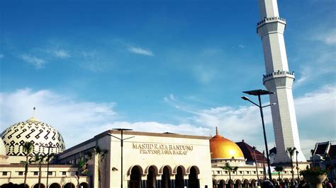 Tempat Wisata Grand Mosque Of Bandung Yang Wajib Dikunjungi
