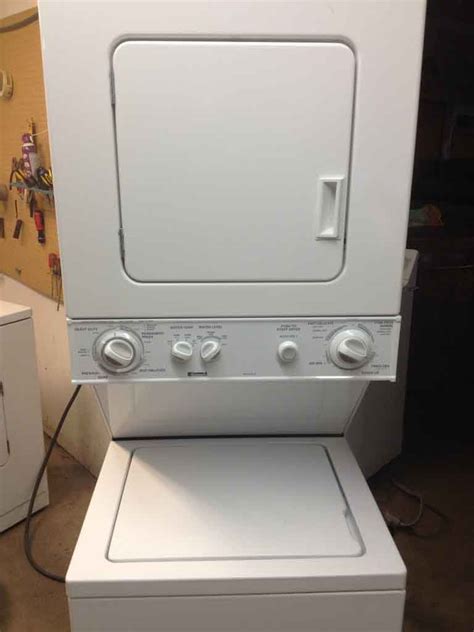 Kenmore stacked washer dryer units are able to clean up to 23 towels in a single load in under 50 minutes. Large Images for Kenmore Heavy Duty Stack Washer/Dryer 24 ...