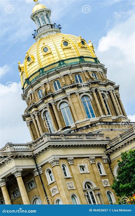 Des Moines Iowa State Capitol Stock Image Image Of Design High 46453657