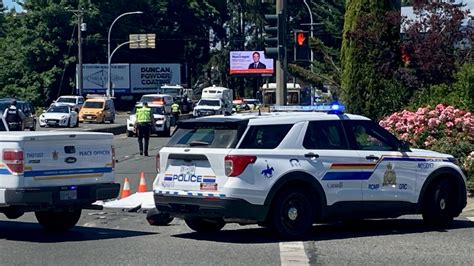 Pedestrian Dead Police Seeking Witnesses After Crash Near Duncan Ctv