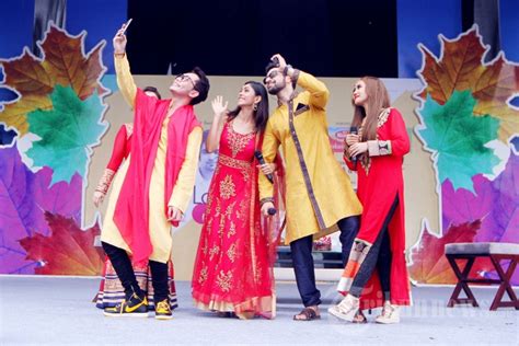 Maybe you would like to learn more about one of these? Meet And Greet Pemain Film Lonceng Cinta, Foto 6 #1677937 ...