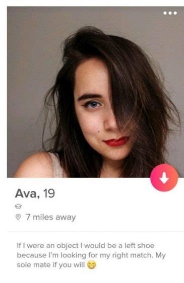 These 12 Girls Have The Most Hilariously Funny Tinder Bios Gallery