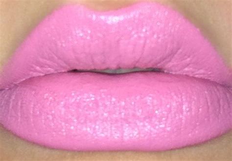 Pale Grunge Light Pink Lipstick Opaque Matte Lipstick Romantica