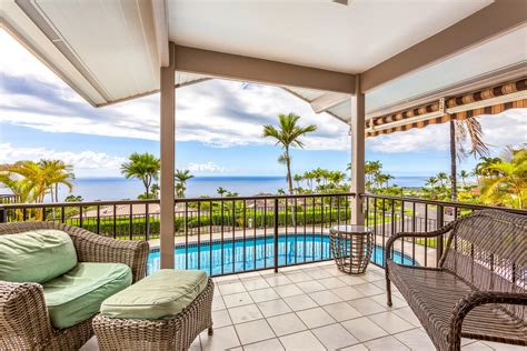 Kona Now: Luxury Keauhou Estate – Ocean View – Pool 3 bedrooms 3.5