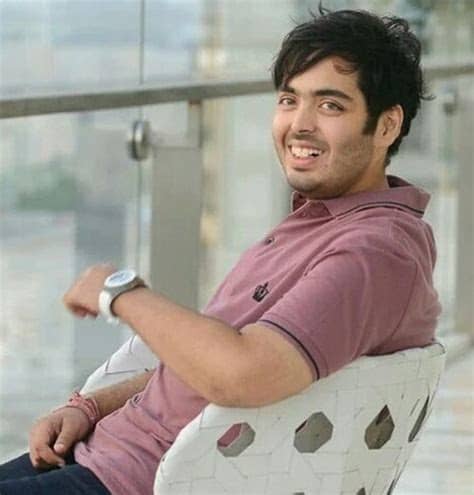 Wwiii is the eighth song on grandson's debut album death of an optimist. Meet Dhirubhai Ambaani's grandson Anant Ambani, who lost ...