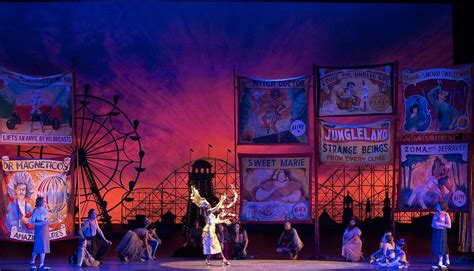 Così fan tutte, comic opera in two acts by wolfgang amadeus mozart that premiered in vienna on january 26, 1790. Met brengt nieuwe Così fan tutte in bioscoop | Place de l ...