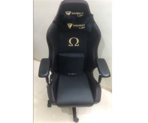Secretlab Omega Gaming Chair Review A Very In Depth Look