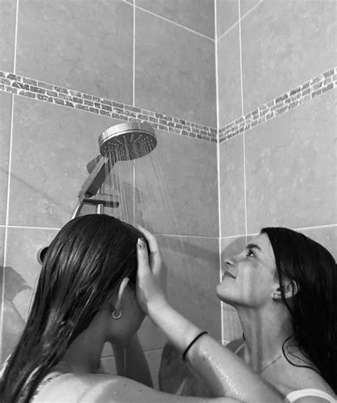 Showering Girls In Shower Shower Pics Girl Shower