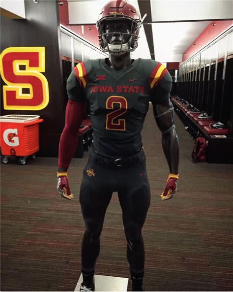 Iowa State To Wear New Storm Alternate Uniforms Against Sjsu