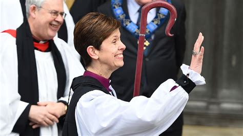 Rev Libby Lane Consecrated As 1st Female Bishop Of Church Of England