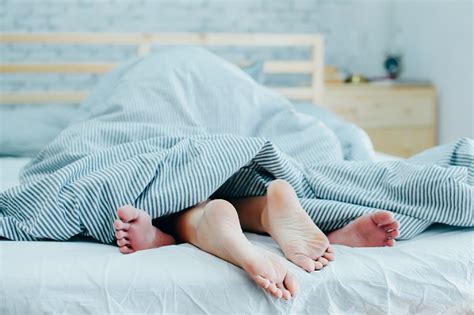 Intip Manfaat Berhubungan Intim Sebelum Tidur Di Malam Hari Keepopedia
